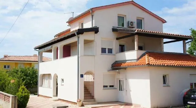 Vera Apartman Fazana